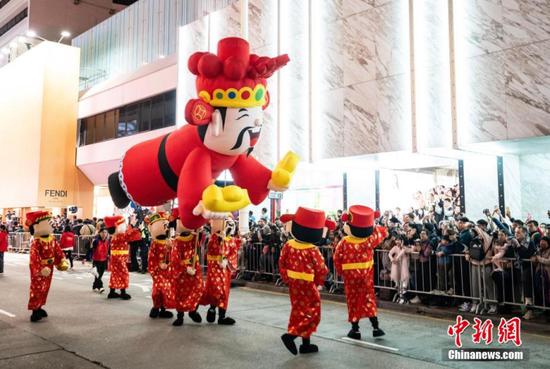 Hong Kong greets 1.3 mln visits during Spring Festival holiday