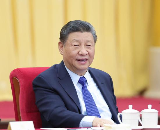 习近平呼吁政治顾问为中国现代化建设达成共识