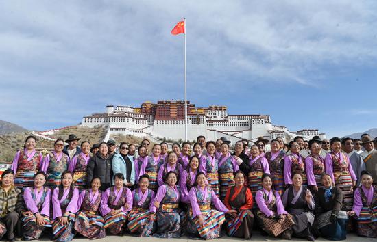 西藏庆祝农奴解放日