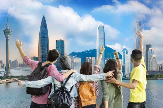 Guangdong to recruit HK, Macao graduates