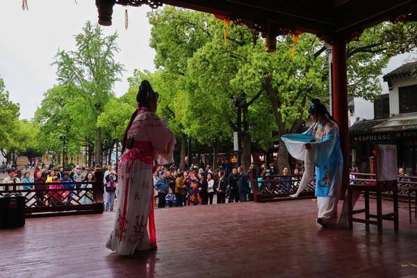 In Suzhou, Jiangsu province, history comes alive in every old building and winding alleyway, attracting a media buzz surrounding its success in preserving and utilizing its ancient charm. (Photo by Jiang Dong/China Daily)