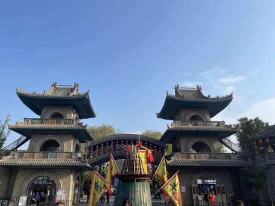 China in Diplomat's Eyes: Vibrant Xi'an city in antiquity and modernity