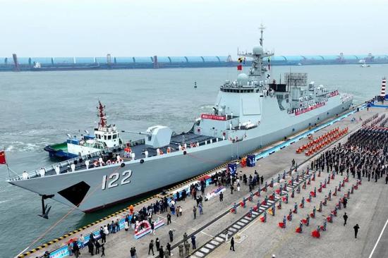 People in Tangshan welcome destroyer named after the city