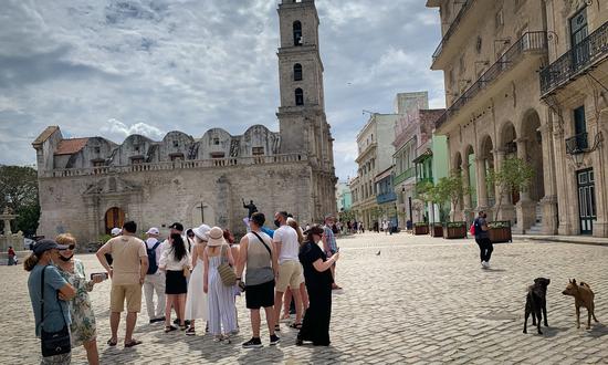 Cuba announces visa exemption for Chinese travelers