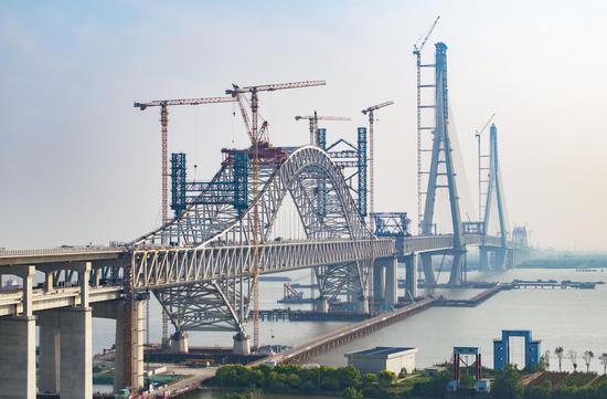 长泰长江大桥在建工程
