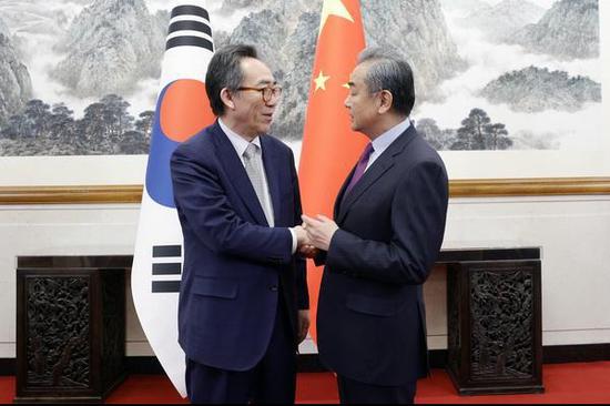Beijing, Seoul willing to manage rift, improve ties