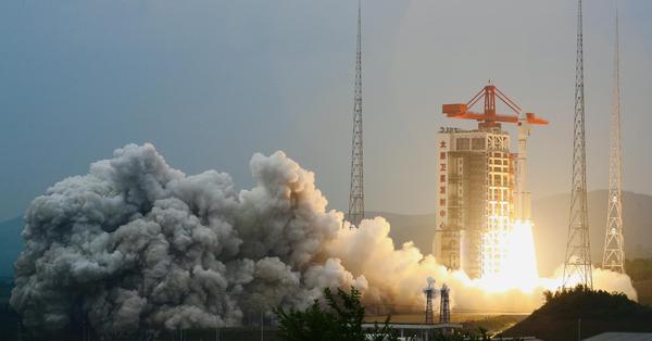 China's modified Long March rocket  sends satellite group into space