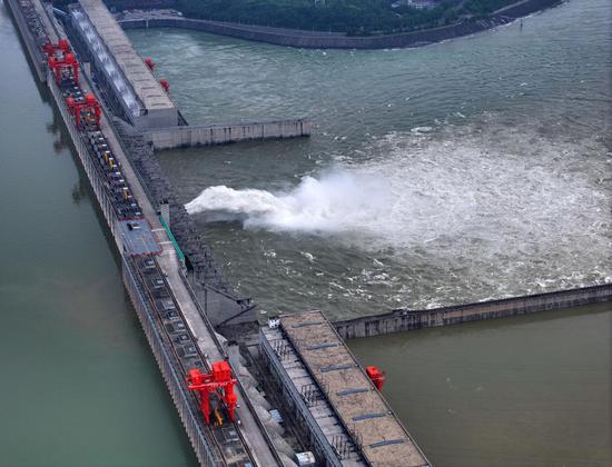Three Gorges Dam in Hubei discharges floodwater