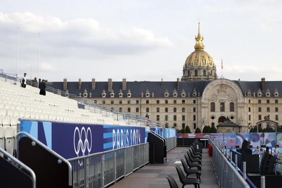 Paris 2024 | Esplanade des Invalides prepares for upcoming Olympic Games