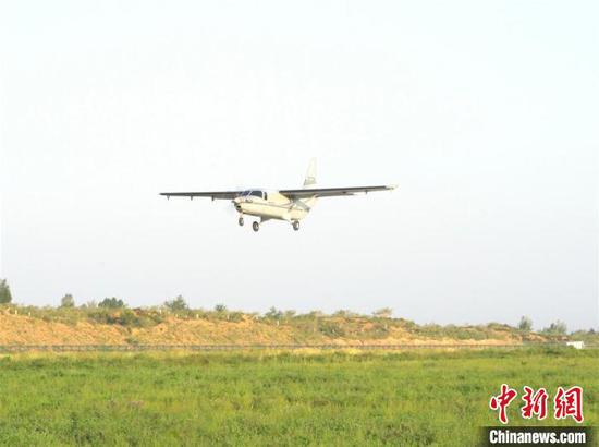 The SA750U makes its maiden flight in Xi'an, the capital of Shaanxi Province, on Aug. 22. (Photo provided by Hunan Shanhe Huanyu Aviation Technology Co., Ltd.)