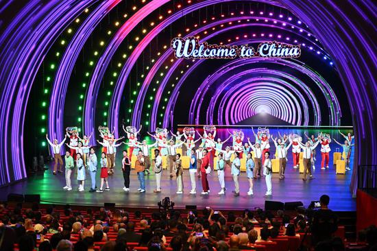 Performance staged to celebrate 2024 Beijing Culture Forum