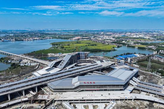 China's first hexagonal transportation hub in Suzhou under construction