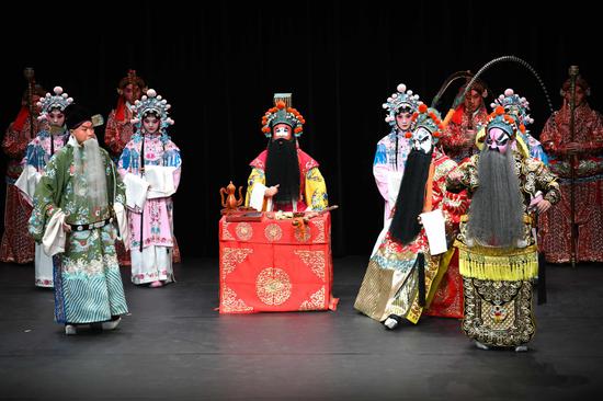 9th Traditional Chinese Operas Festival kicks off in Paris