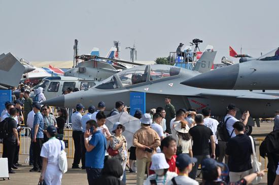 15th China International Aviation and Aerospace Exhibition kicks off in Zhuhai