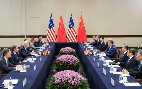 Xi meets Biden in Lima