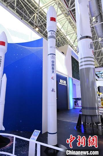 China's new carrier rockets to make maiden flight soon