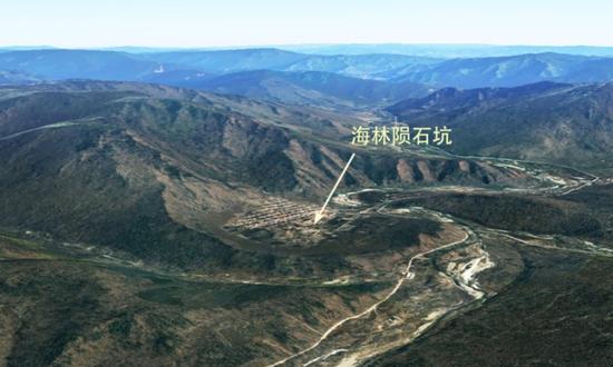 Chinese scientists found for 1st time a 1,360-meter impact crater on a mountain ridge 