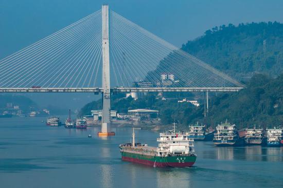 Chongqing-Ningbo river-sea direct route opens to traffic