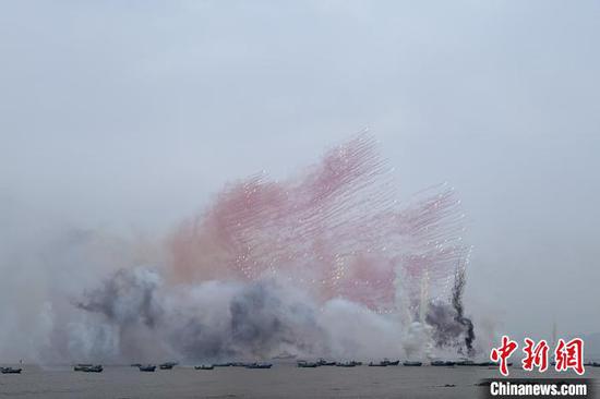 Drone mishap dampens Chinese artist’s firework show in Quanzhou