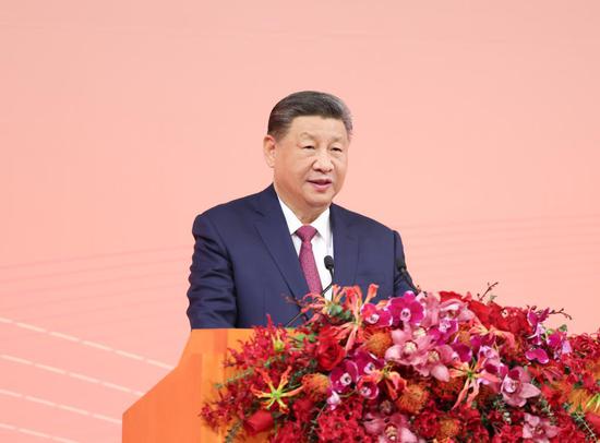 Xi commends Macao's achievements in past 5 'extraordinary' years