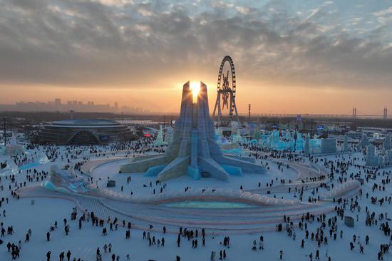 World's largest ice-and-snow theme park opens in Harbin