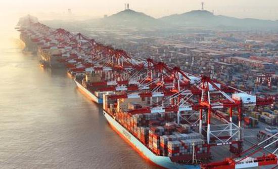 Shanghai Port sets new record with 50 million TEUs annual throughput