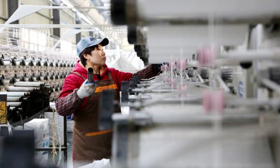 Private firms continue to play stabilizing role in underpinning employment in China: report