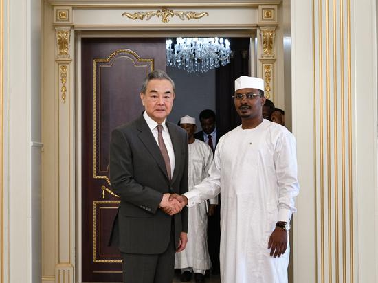 Wang: China ready to enhance ties with Chad