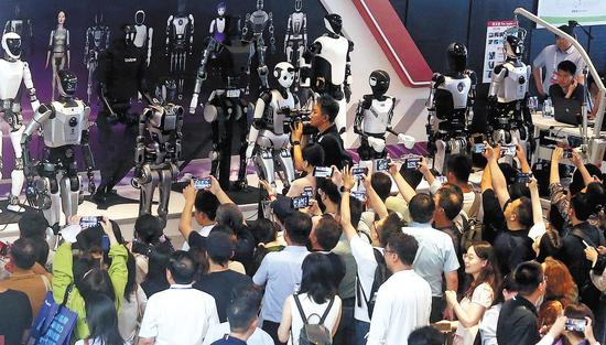 Advisers foresee Shanghai as humanoid robotics hub