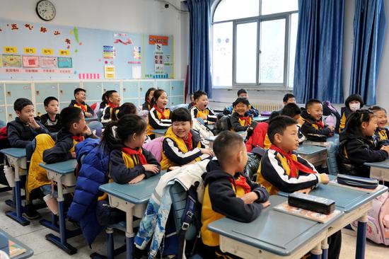 New school semester starts in China