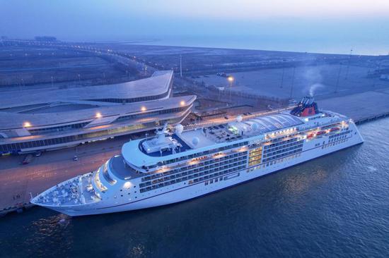 Tianjin welcomes first visiting cruise ship of 2025