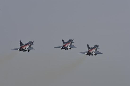 China's PLA aerobatic team celebrates 50th anniversary of China-Thailand diplomatic relations