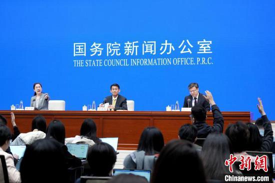 China's 5% GDP growth target achievable: official