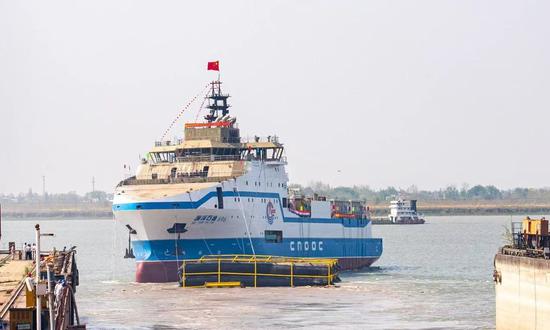 China's CNOOC deploys first integrated large-scale fracturing vessel