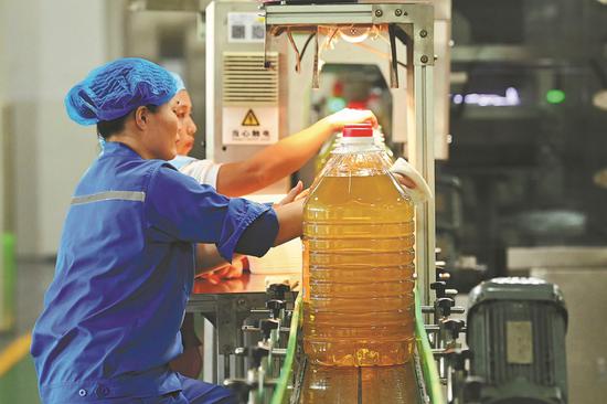 Chinese investors boost growth in Malaysia