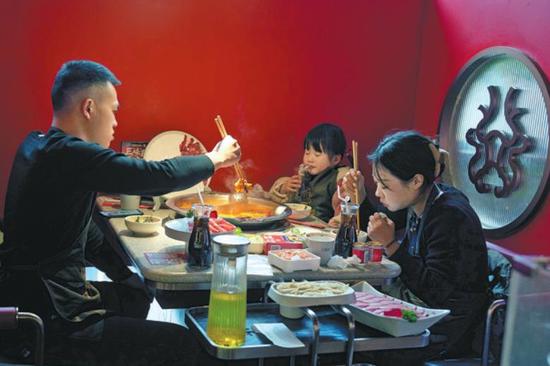 Consumer appetites whetted by catering chains