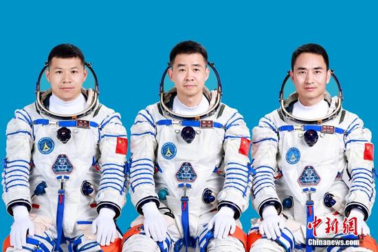 China to launch Shenzhou-20 crewed spaceship at 5:17 p.m. Thursday