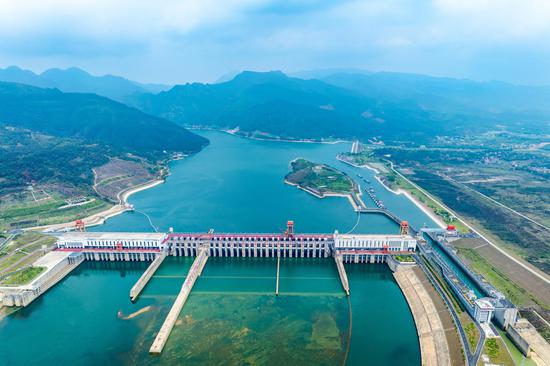 Scenery of Datengxia Gorge water conservancy project in Guangxi