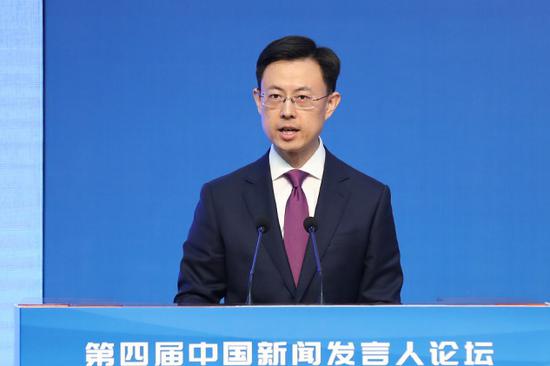 Spokespersons call for improved system for spreading messages