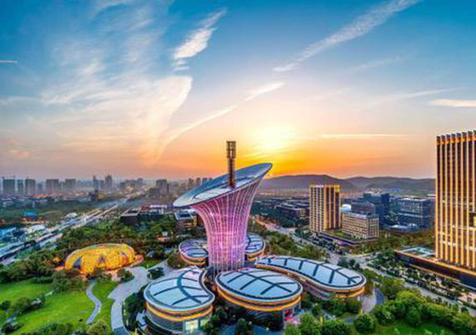 China's Optics Valley speeds up efforts to build optoelectronics cluster