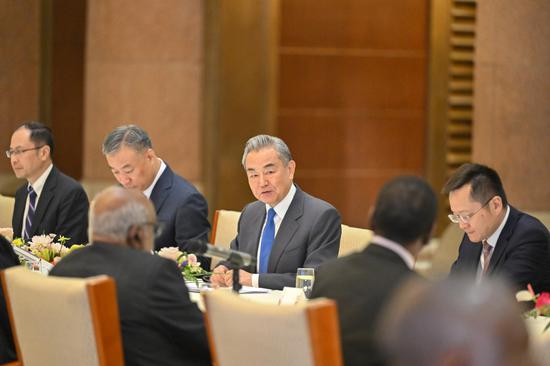 China reaffirms commitment to helping African nations