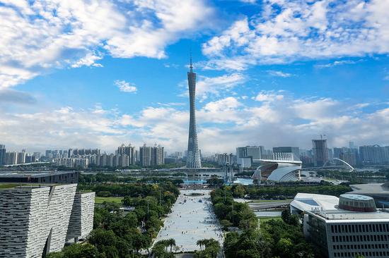 Guangdong Customs reports surge in trade volume from private companies