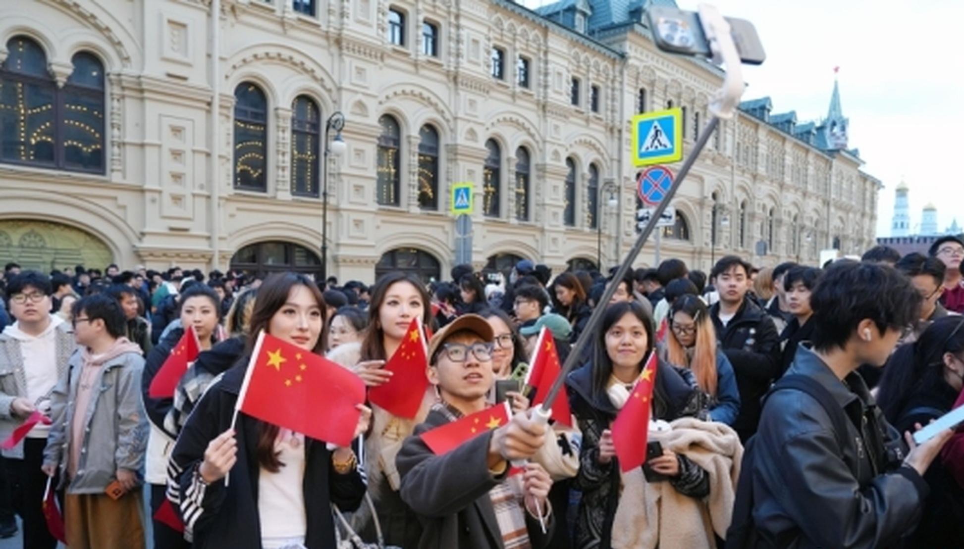 China urges U.S. to safeguard legitimate interests of Chinese students