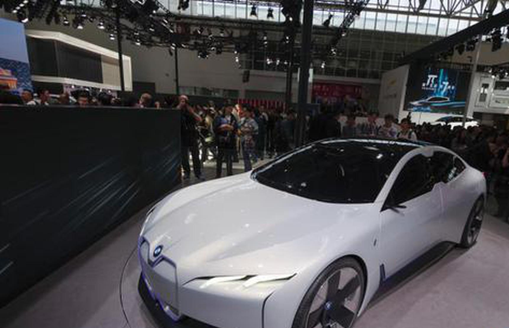 China to intensify efforts to curb auto price wars