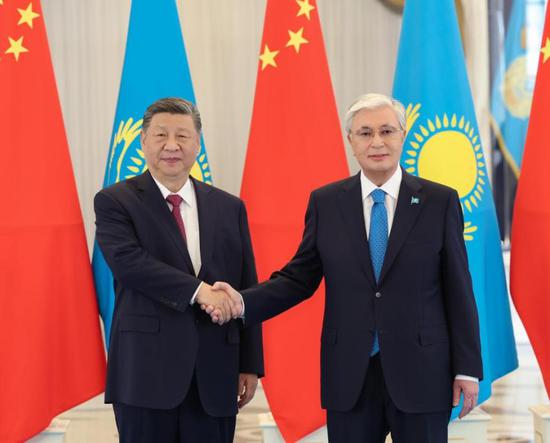 Xi meets Kazakh President Kassym-Jomart Tokayev in Astana