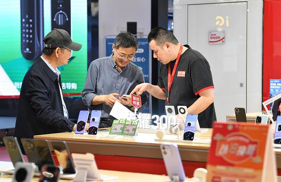 China's trade-in policy spurs increased consumption