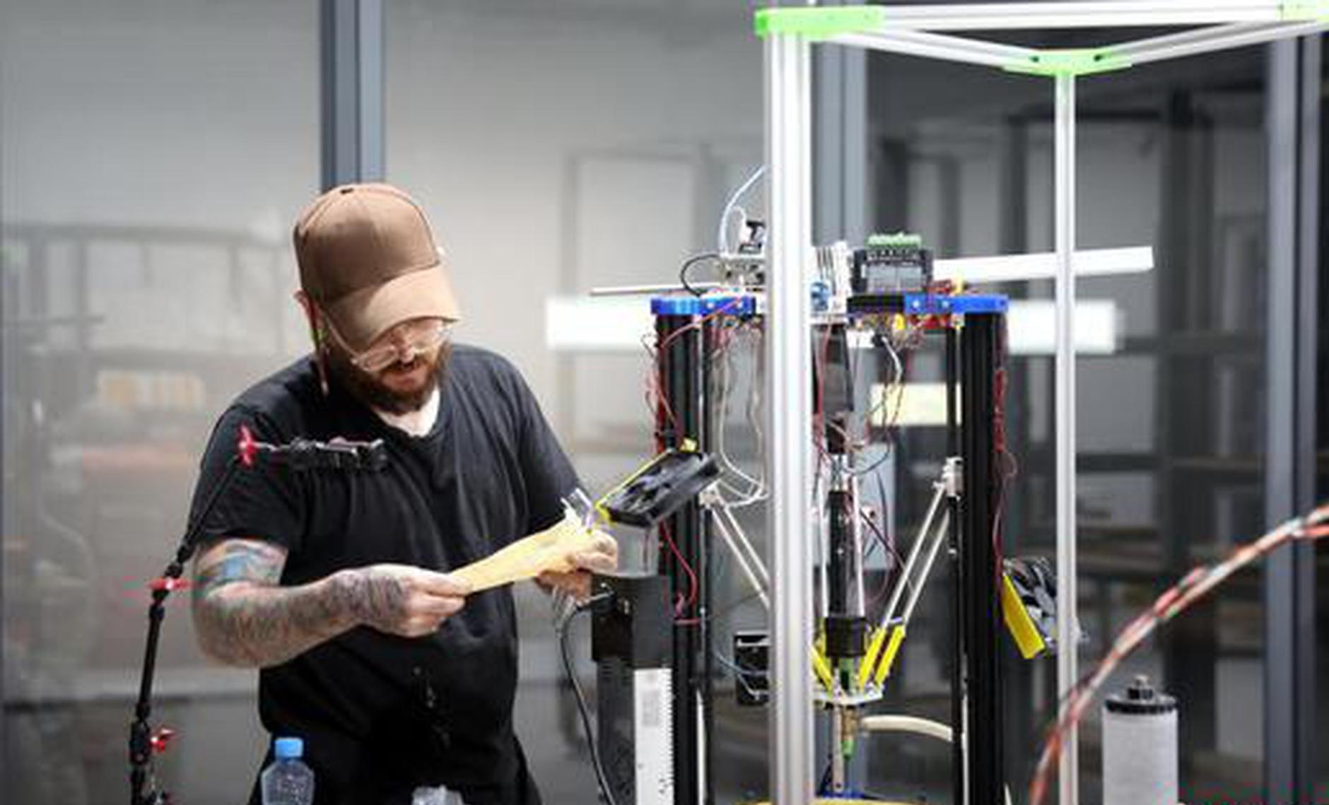 Breakthrough 3D printer catches eye at Shanghai Expo