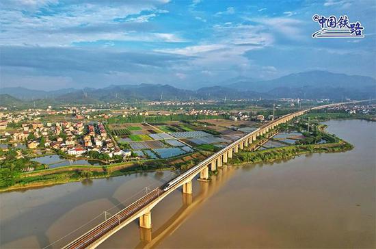 Shanghai-Kunming high-speed rail to increase top speed to 350 km/h