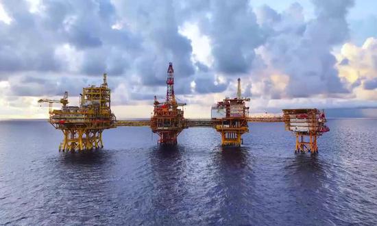 China's largest offshore gas field in South China Sea fully operational