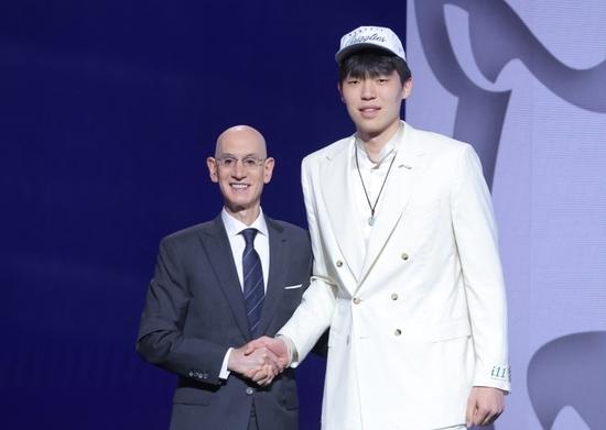 Chinese player Yang Hansen picked at No. 16 of 2025 NBA Draft